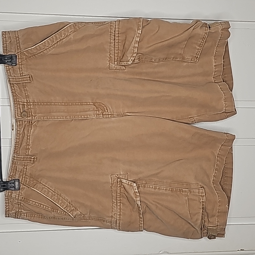 Men's Dark Khaki Cargo Shorts with Button Pockets sz 36"